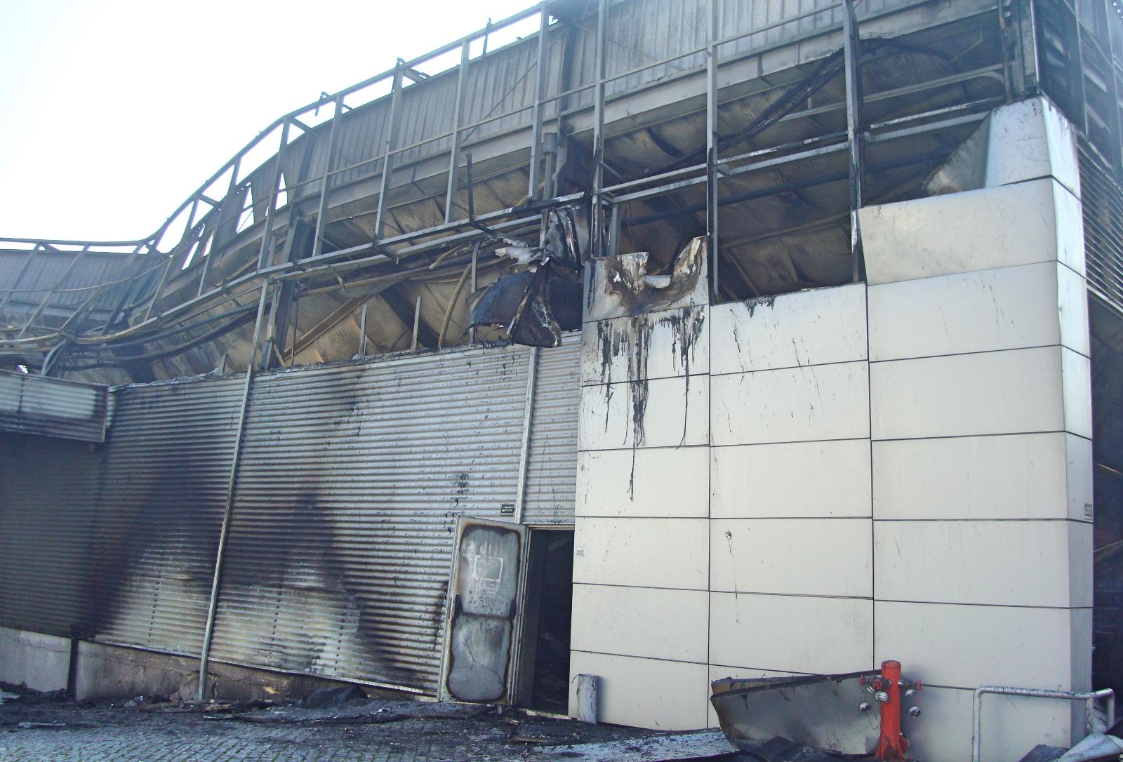 Donos de empresa de Lousada destruída por incêndio garantem postos de trabalho